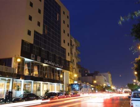 Thobacts Hotel Tripoli Exteriör bild